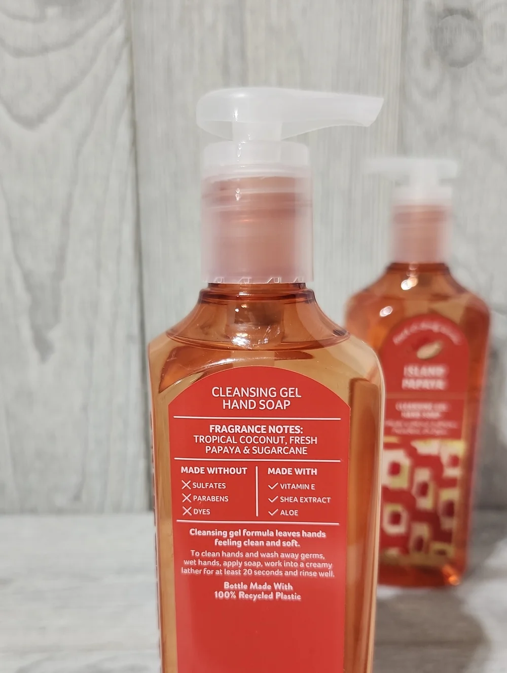 Bath & Body Works Island Papaya Gel Hand Soap X2